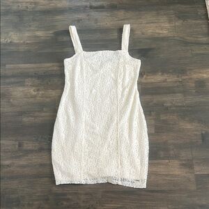 HOLLISTER LACE DRESS